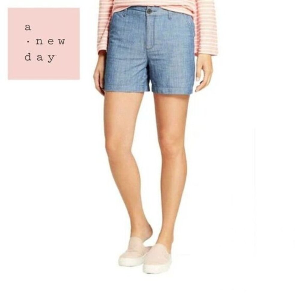A NEW‎ DAY Women's High-Rise Chambray Chino Short